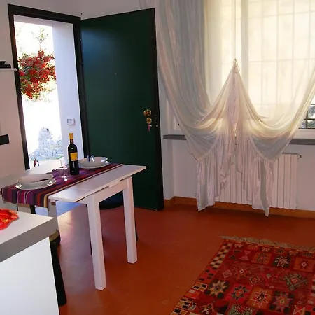 شقة Il Giardino Di Alberto إمبيريا